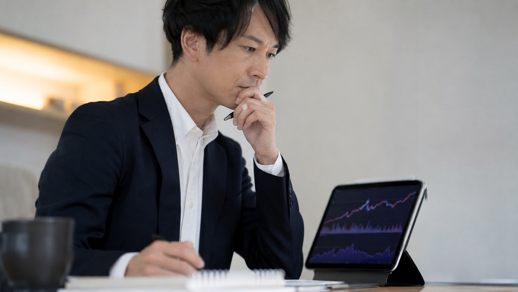 フジクラの株価推移｜高値から39.1%下落した現在地